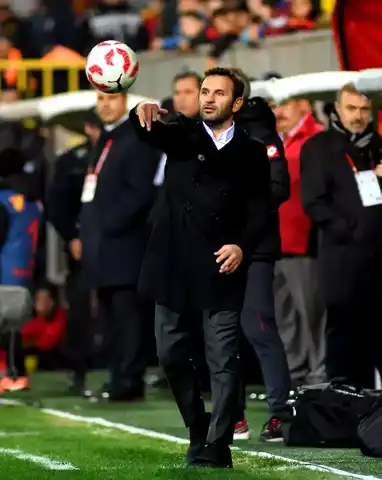 Göztepe, Okan Buruk'un Galatasaray'ını Yenmek İstiyor